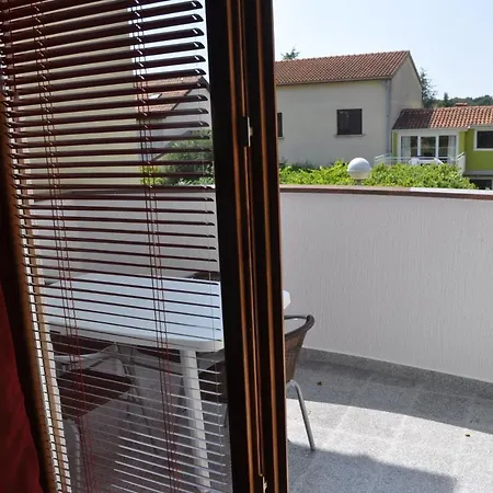 With A Parking Space - 15582 Apartman Pula