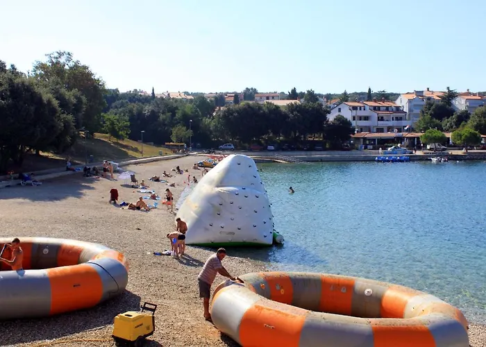 With A Parking Space - 15582 Apartment Pula